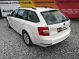 Škoda Octavia 1,6 TDI kombi - náhled 3