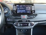 Hyundai i30 (2022) 1.5 T-GDI MHEV, Serv.kniha - náhled 12
