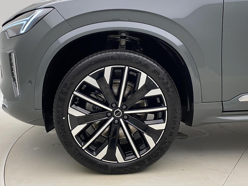 Volvo XC90 (2026) B5 AWD AUT BRIGHT PLUS 7míst - fotka 18 z 73