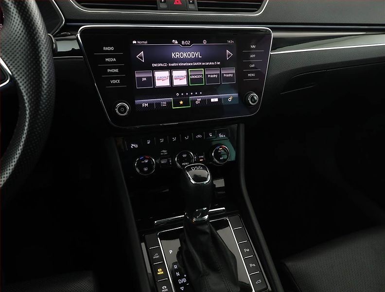 Škoda Superb (2020) Laurin&Klement iV 1.4 TSI PHEV - fotka 10 z 20