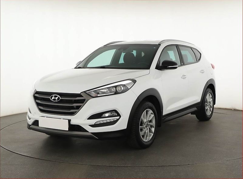 Hyundai Tucson (2018) 1.7 CRDi, Navi, Tempomat - fotka 2 z 19