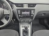 Škoda Octavia (2013) 3 2.0TDI 4x4 AMBIENTE - náhled 13