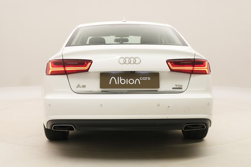 Audi A6 3.0TDI QUATTRO AUT CZ - fotka 11 z 47