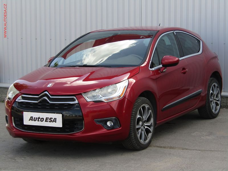 DS Automobiles DS4 (2012) 2.0 HDi, Navi, kůže - fotka 3 z 20