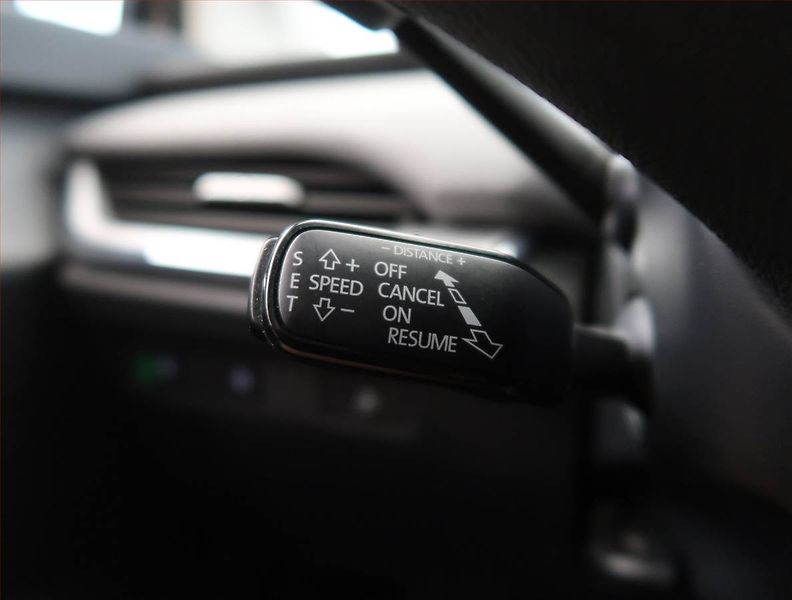 Škoda Enyaq (2022) 60 (62 kWh), SoH 92% - fotka 20 z 25