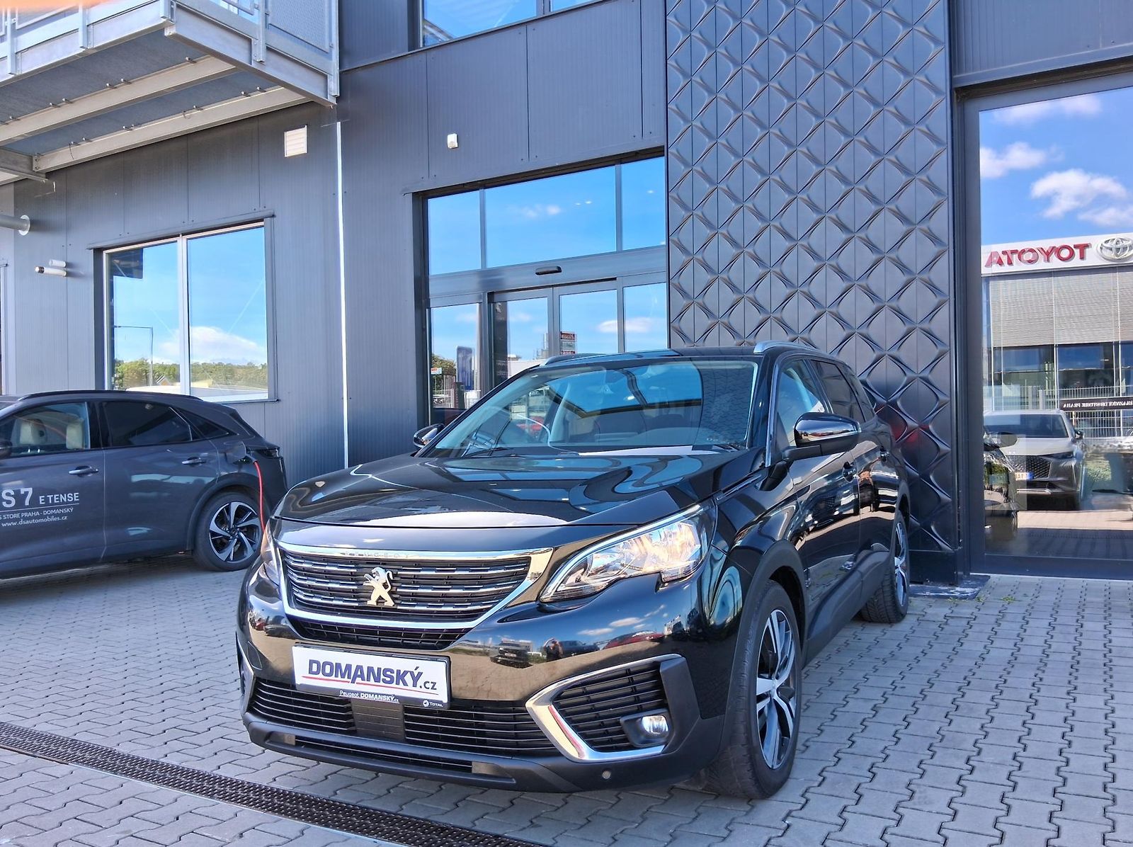 Peugeot 5008 ACTIVE 1.5 BlueHDi 96 kW 
