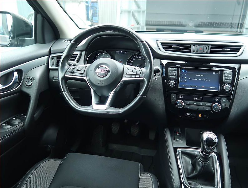 Nissan Qashqai (2018) N-Connecta 1.2 DIG-T - fotka 7 z 16