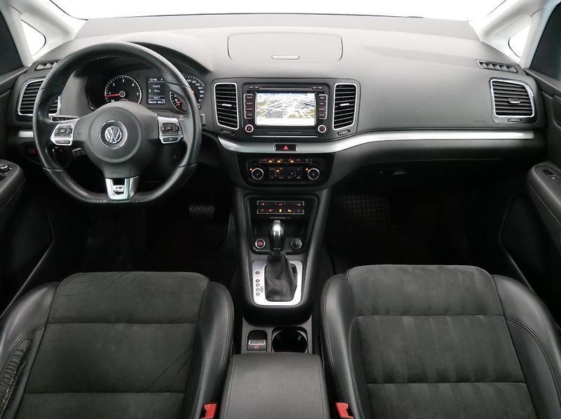 Volkswagen Sharan - fotka 5 z 25