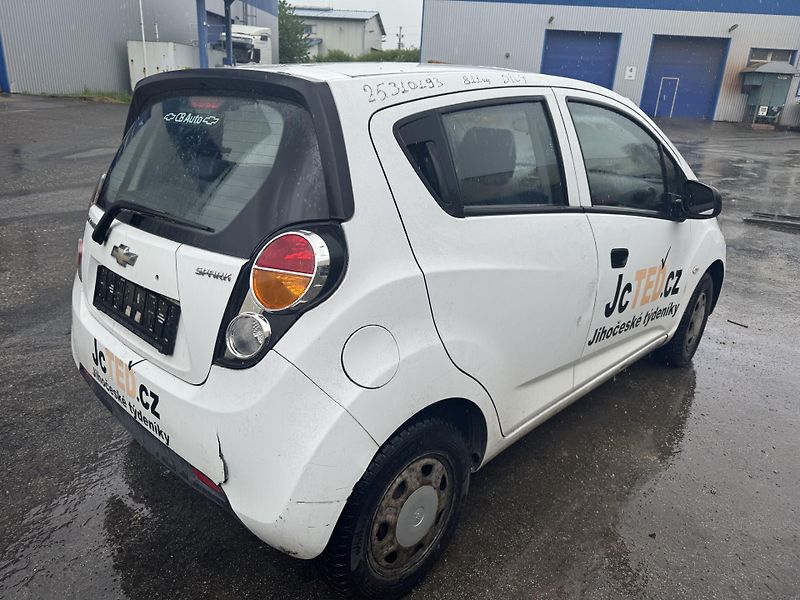 Chevrolet Spark (2013) 1.0 50Kw NÁHRADNÍ DÍLY - fotka 4 z 10