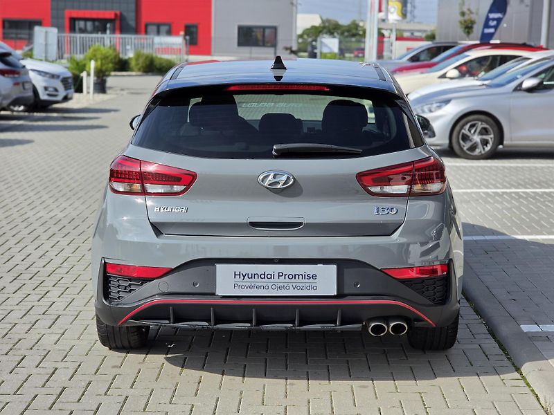 Hyundai i30 (2022) 1,5 TGDI 117kW N Line HB - fotka 4 z 16