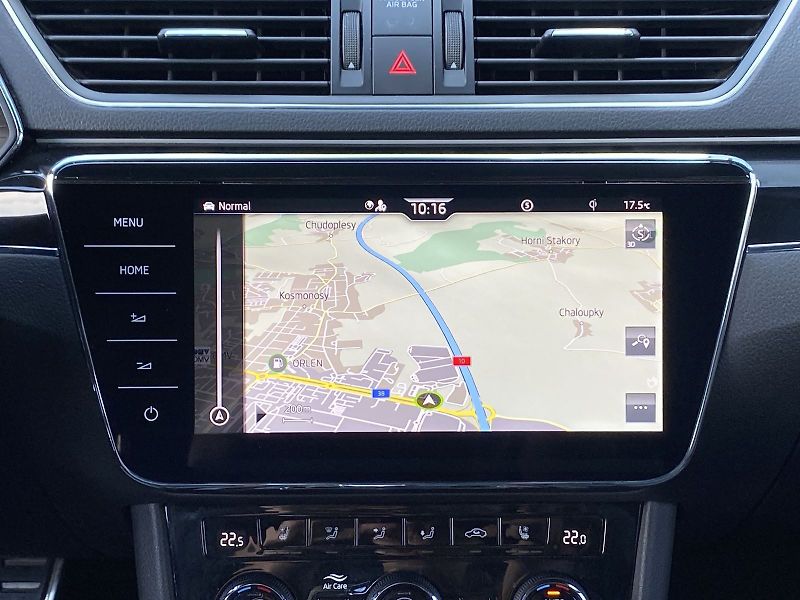 Škoda Superb (2023) Combi 2.0 TDI 4x4 DSG L&K - fotka 14 z 41