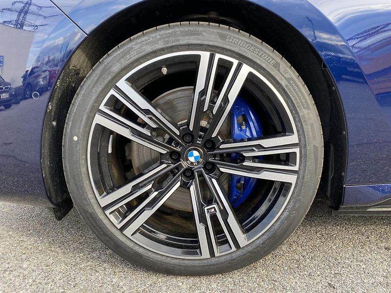 BMW i7 M70 xDrive - fotka 4 z 15