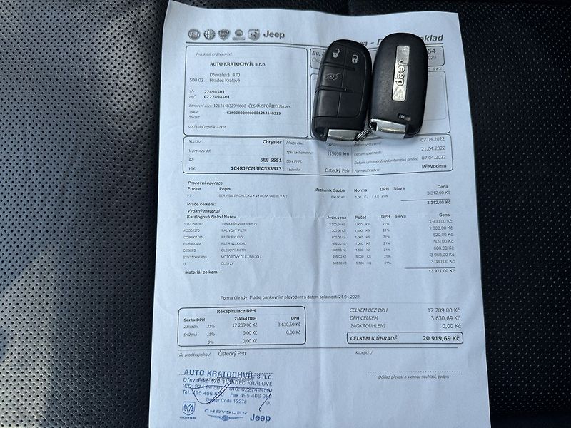 Jeep Grand Cherokee (2014) 3.0CRD Navi Kůže Vzduch Pano - fotka 33 z 50
