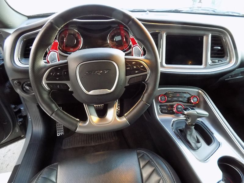 Dodge Challenger (2018) 6.2/V8/HELLCAT/SRT/Větr.sed/ČR - fotka 21 z 39