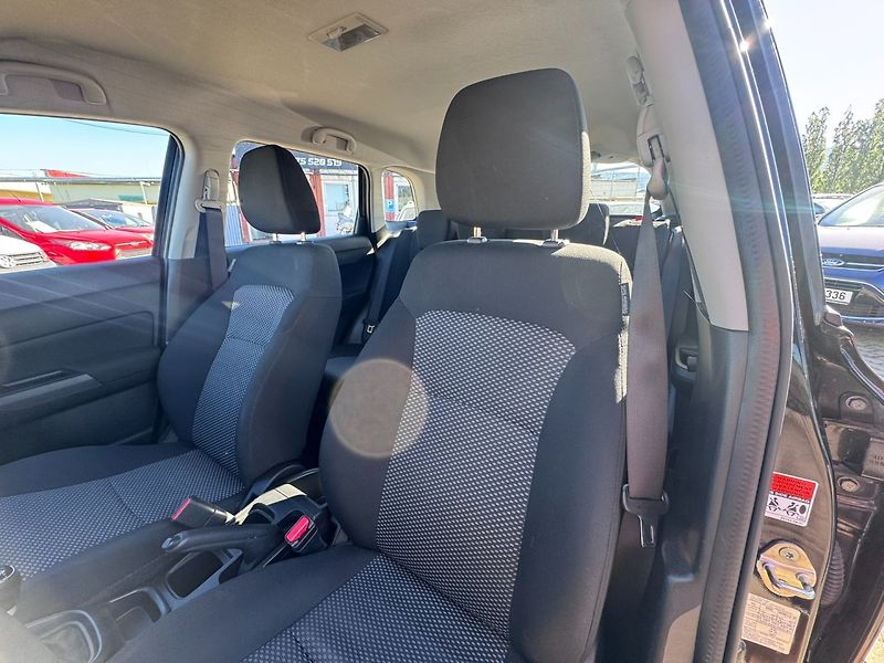 Suzuki Vitara (2021) 1,4i 95 KW HYBRID TAŽNÉ 1. MAJ - fotka 16 z 45