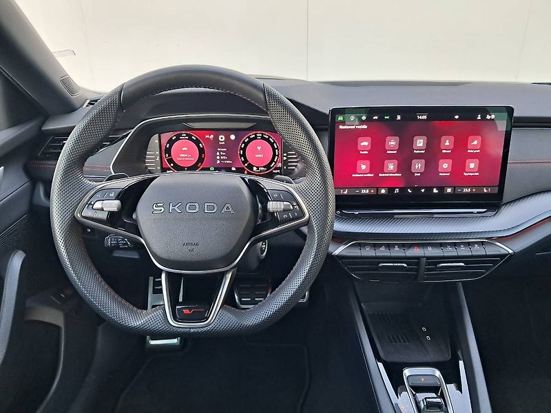 Škoda Octavia (2025) IV RS 2.0 TSI / 195 kW  DSG7 - fotka 8 z 32