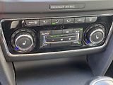 Škoda Superb (2015) 1.6 TDi, Ambition, TZ, panor - náhled 15