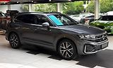 Volkswagen Touareg TDI 210 kW R-Line Pano Taž Ven - náhled 2