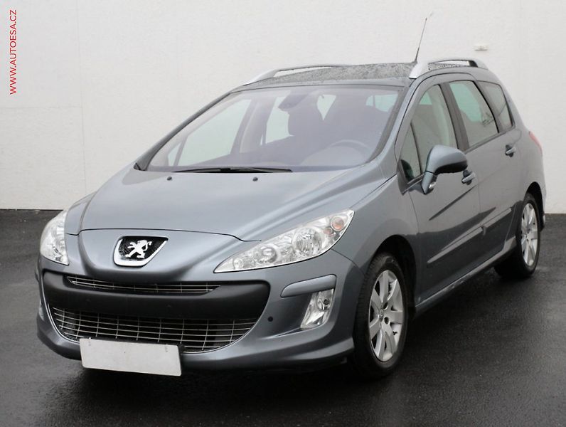 Peugeot 308 (2008) 1.6i - fotka 3 z 3
