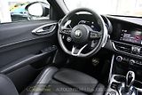 Alfa Romeo Giulia 2.0T 16V 206kW VELOCE AT8 Q4 - náhled 21
