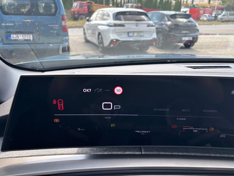 Peugeot 3008 (2026) ALLURE Hybrid 145 e-DCS6 - fotka 14 z 22