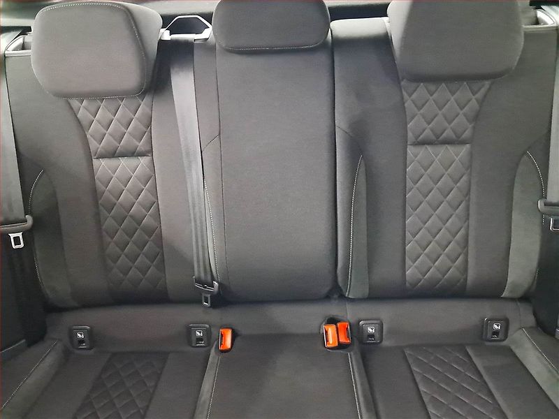 Škoda Kamiq (2019) 1.5 TSI, ČR,1.maj, Navi - fotka 10 z 21