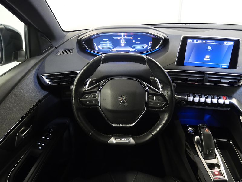Peugeot 5008 - fotka 16 z 26