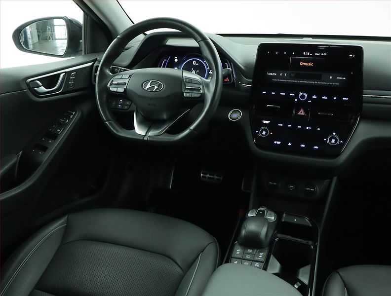Hyundai Ioniq (2021) Electric 38 kWh, SoH 100% - fotka 7 z 20