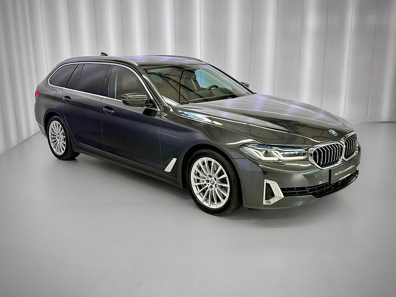 BMW Řada 5 540i xDrive LUXURY LINE, PANOR - fotka 3 z 30