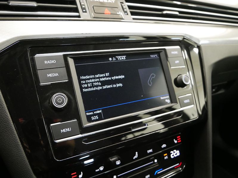 Volkswagen Passat - fotka 16 z 21