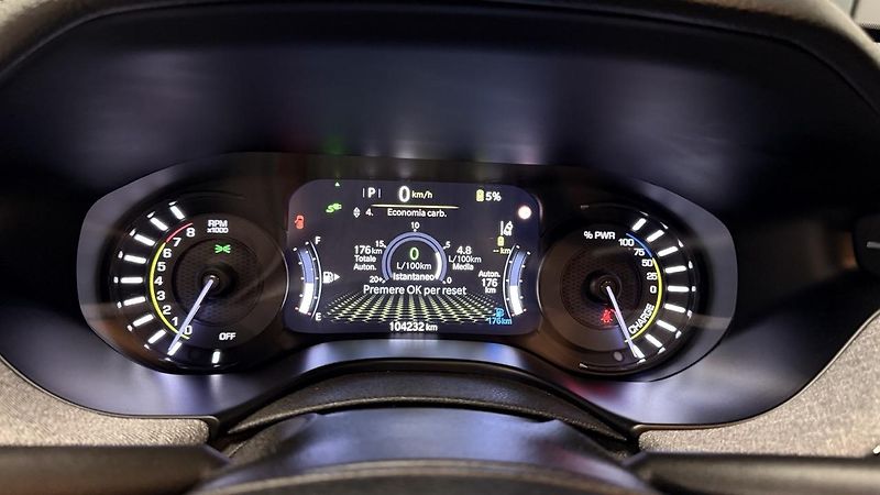 Jeep Compass (2021) 1.3i 4x4,PHEV,50km dojezd - fotka 30 z 51