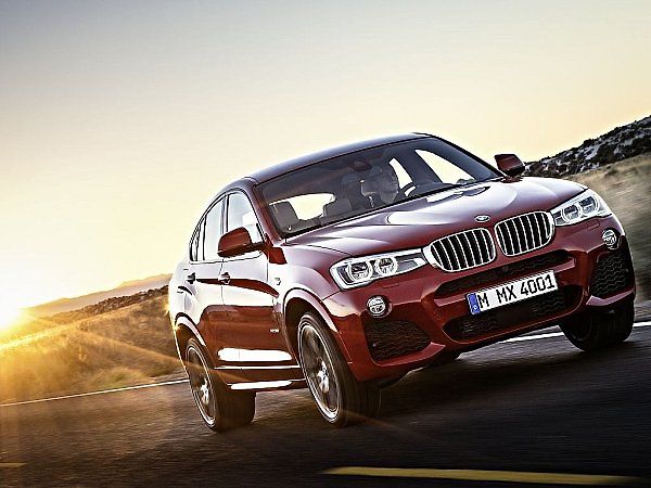BMW X4.