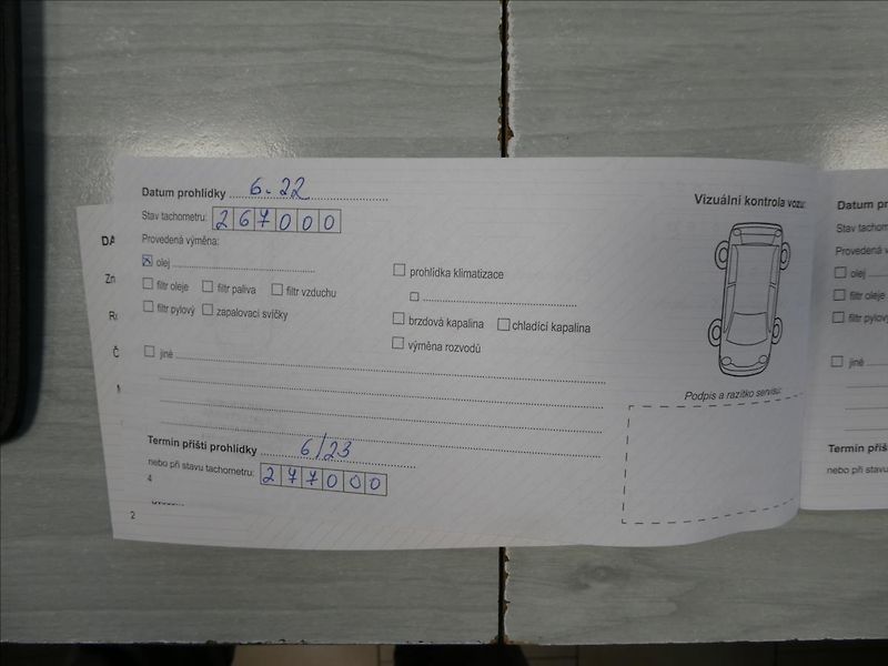 BMW X3 2,0 d xDrive 130kW,automat,TZ - fotka 38 z 38