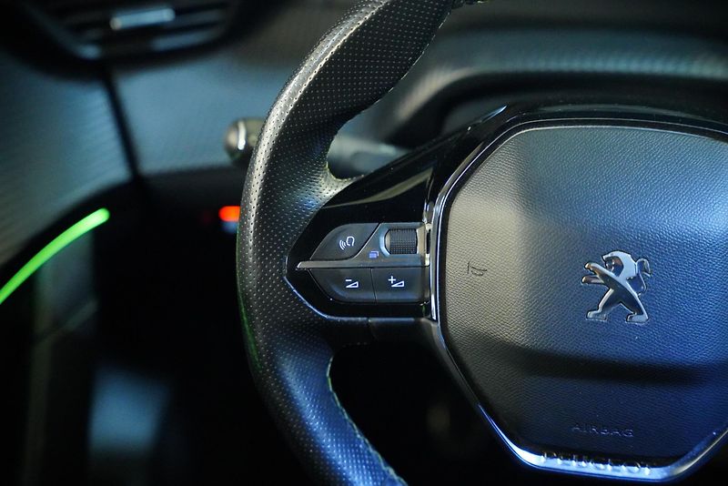 Peugeot 208 - fotka 16 z 29