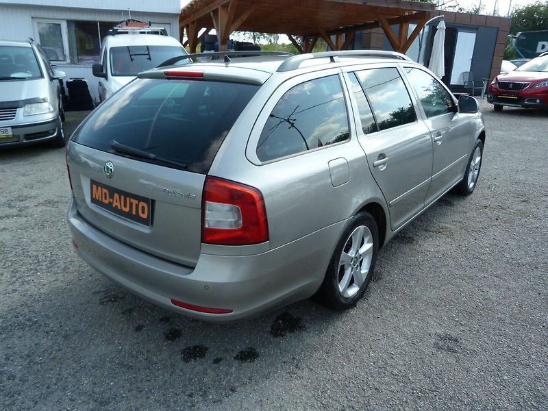Škoda Octavia 1.4 TSI Family - fotka 6 z 27