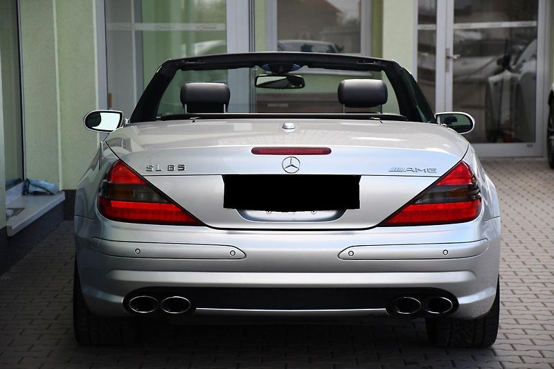 Mercedes-Benz SL 65 AMG V12 Anniversary Edition - fotka 11 z 41