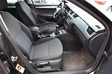 Škoda Octavia (2014) 1.6 TDi 81kW AMB XENON TAŽNÉ - náhled 12