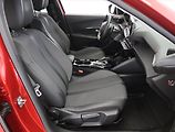 Peugeot 2008 (2022) 1.2 PureTech, Automat, ČR - náhled 9