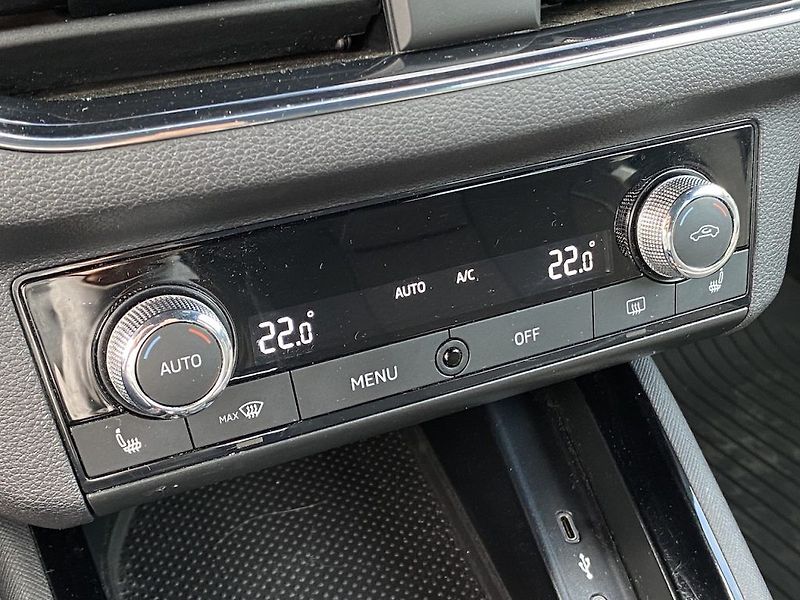 Škoda Kamiq 1.0TSi, ČR, Scout Line, DSG - fotka 14 z 20
