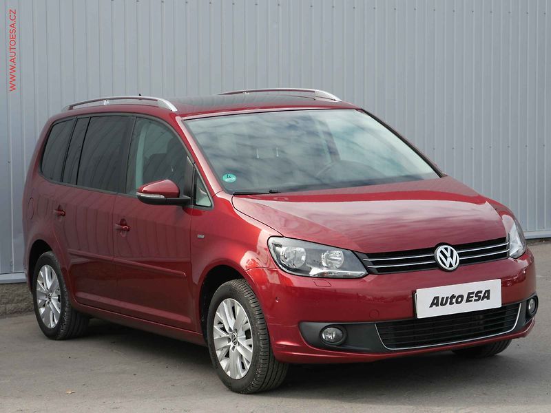 Volkswagen Touran (2014) 1.2 TSi, Life, panor, +kola - fotografie inzerátu