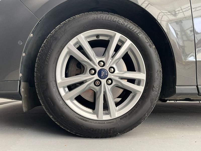 Ford Galaxy 177 Kw Titanium  Cebia - fotka 43 z 50