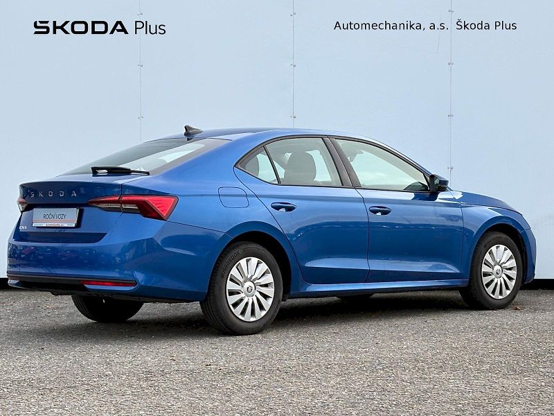Škoda Octavia (2025) 1.5 TSI / 85 kW / ESSENCE - fotka 2 z 25
