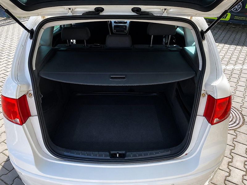Seat Altea 1,6 TDi (77kW)*STK DO 4/2028* - fotka 12 z 12