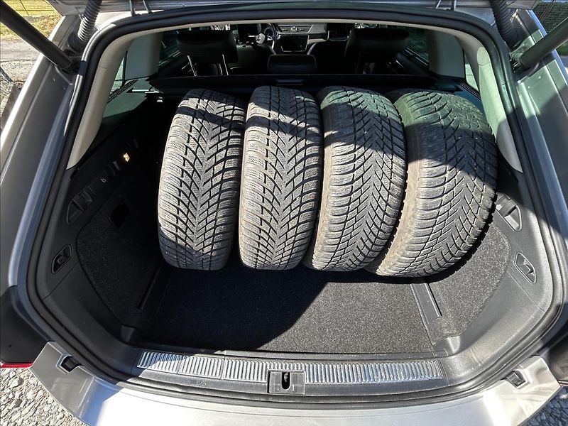 Škoda Superb 2,0 TDi 4x4  L&K DPH WEBASTO - fotka 39 z 50