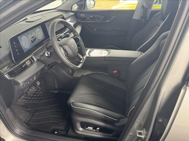 Omoda 5 (2026) 1,5 TGDi HEV PREMIUM - fotka 11 z 30