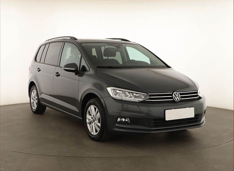 Volkswagen Touran (2023) Comfortline 1.5 TSI - fotografie inzerátu