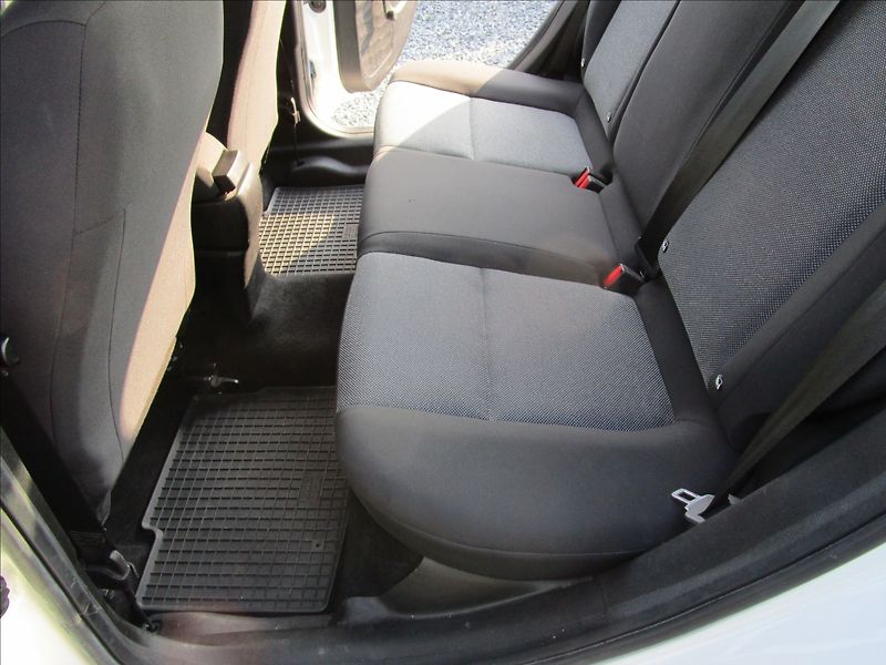 Fiat Tipo 1.4i 16V Klima - fotka 26 z 37