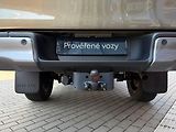 Toyota Hilux 2.8 INVINCIBLE skladem - náhled 18