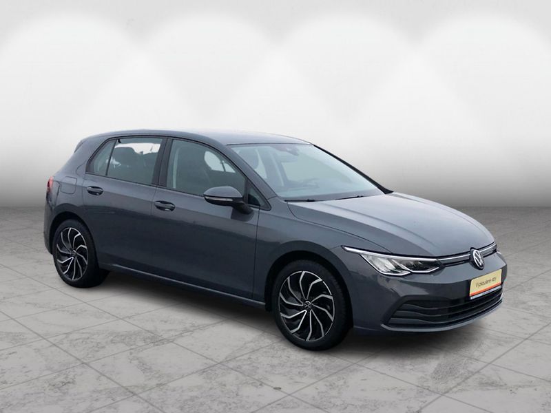 Volkswagen Golf 1.5 TSi LIFE - fotka 6 z 27