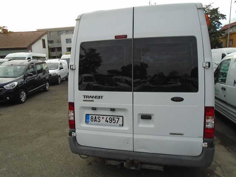 Ford Transit (2013) 2.2 TDCi L3H2 BUS 9 míst * - fotka 5 z 33